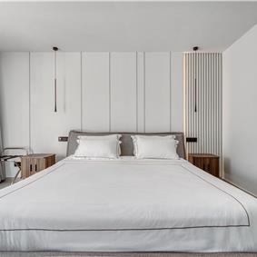 5 bedroom luxury seaside villa with indoor & outdoor pool, near Acharavi, sleeps 10